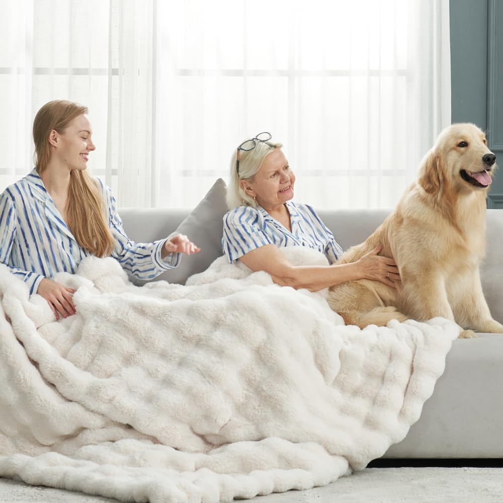 Faux Fur Throw Blanket Thick Plush Soft Cozy Blanket - Image 2